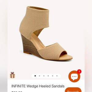 Brand new never tried on you need these wedges!!